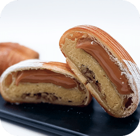 Pan suizo con cajeta
